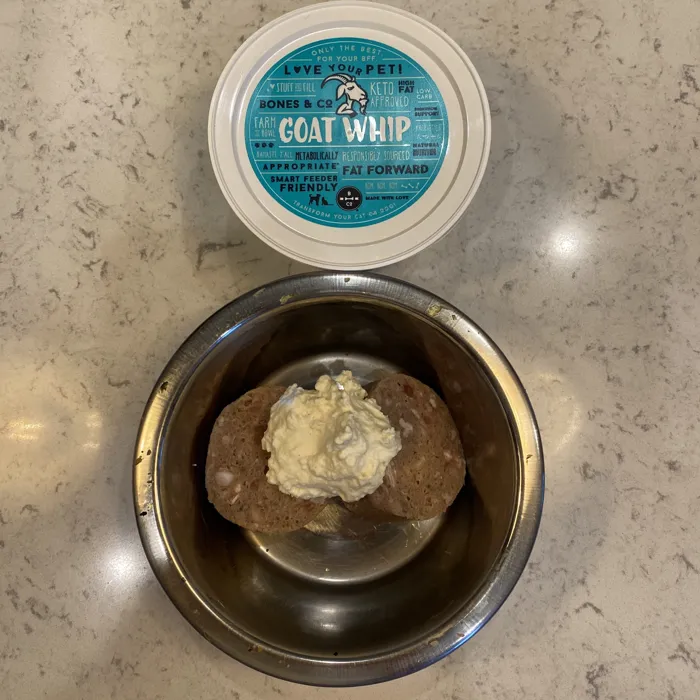 Bones & Co Goat Whip Frzn Tub 8-oz