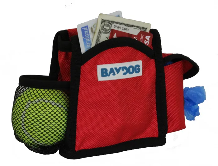 Baydog Frisco red treat pouch pocket view